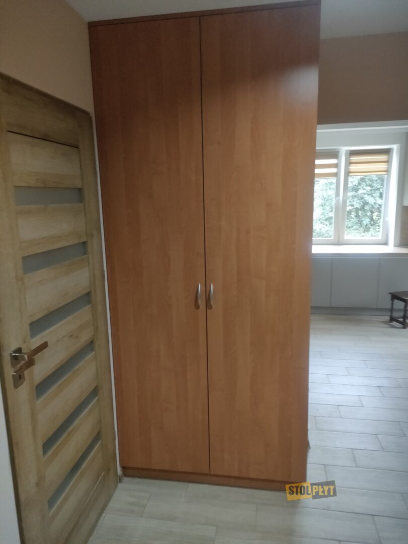 Szafa na wymiar STOLPŁYT