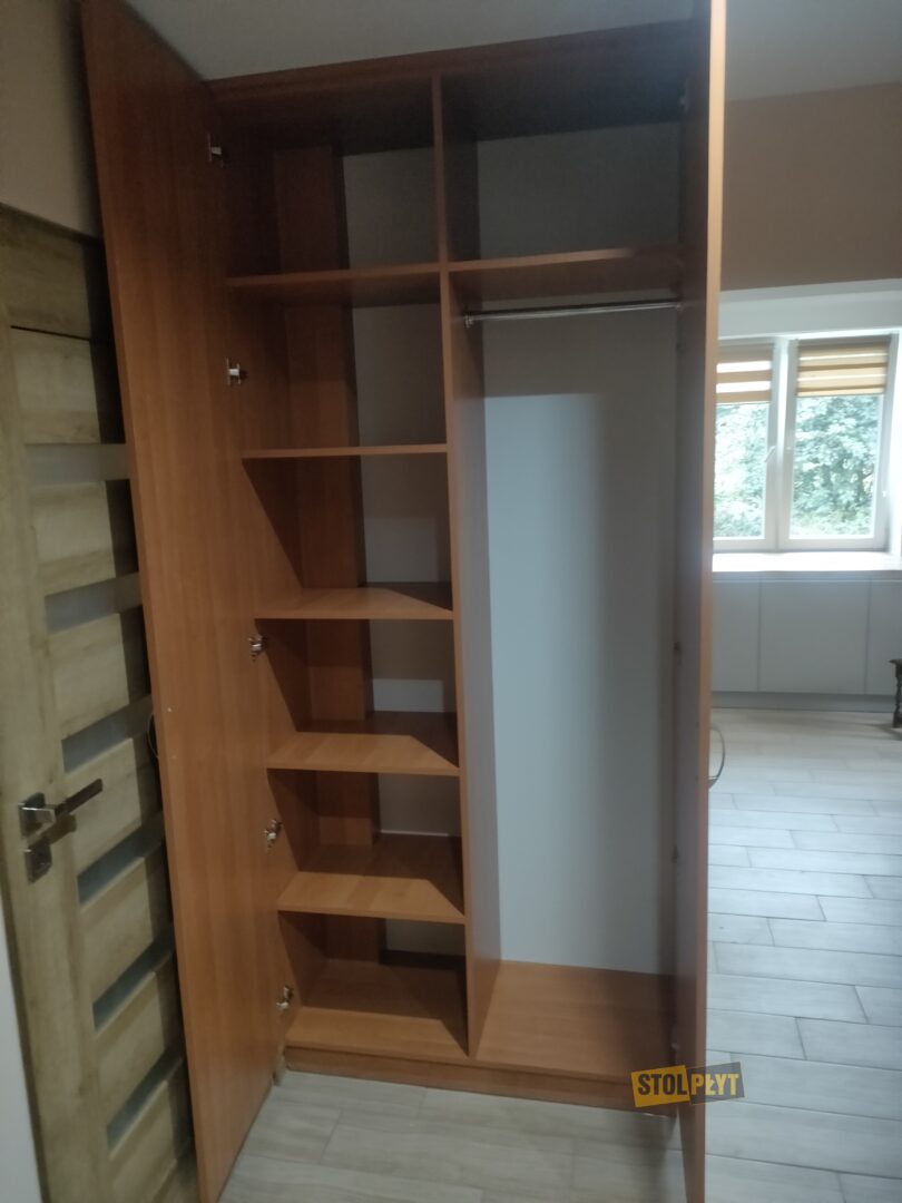 Szafa na wymiar STOLPŁYT